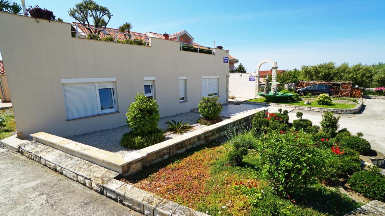 Apartments Lulic Zadar Exterior foto