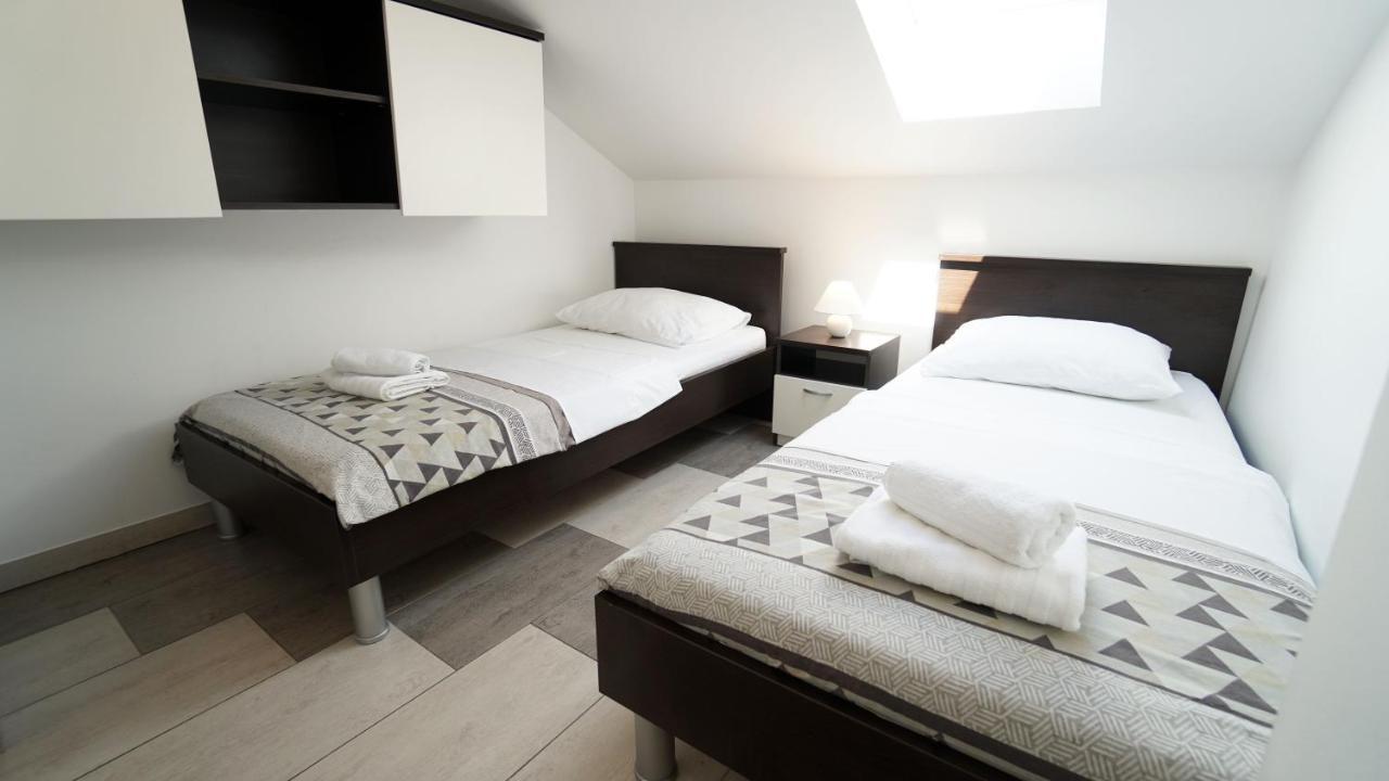 Apartments Lulic Zadar Exterior foto
